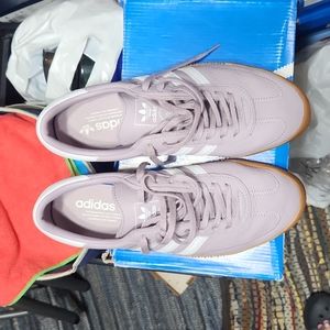 Adidas samba